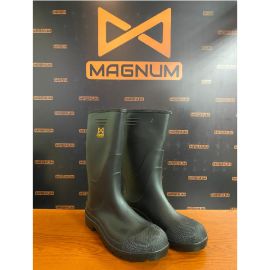 Magnum PVC Gum Boot With Steel Toe Cap