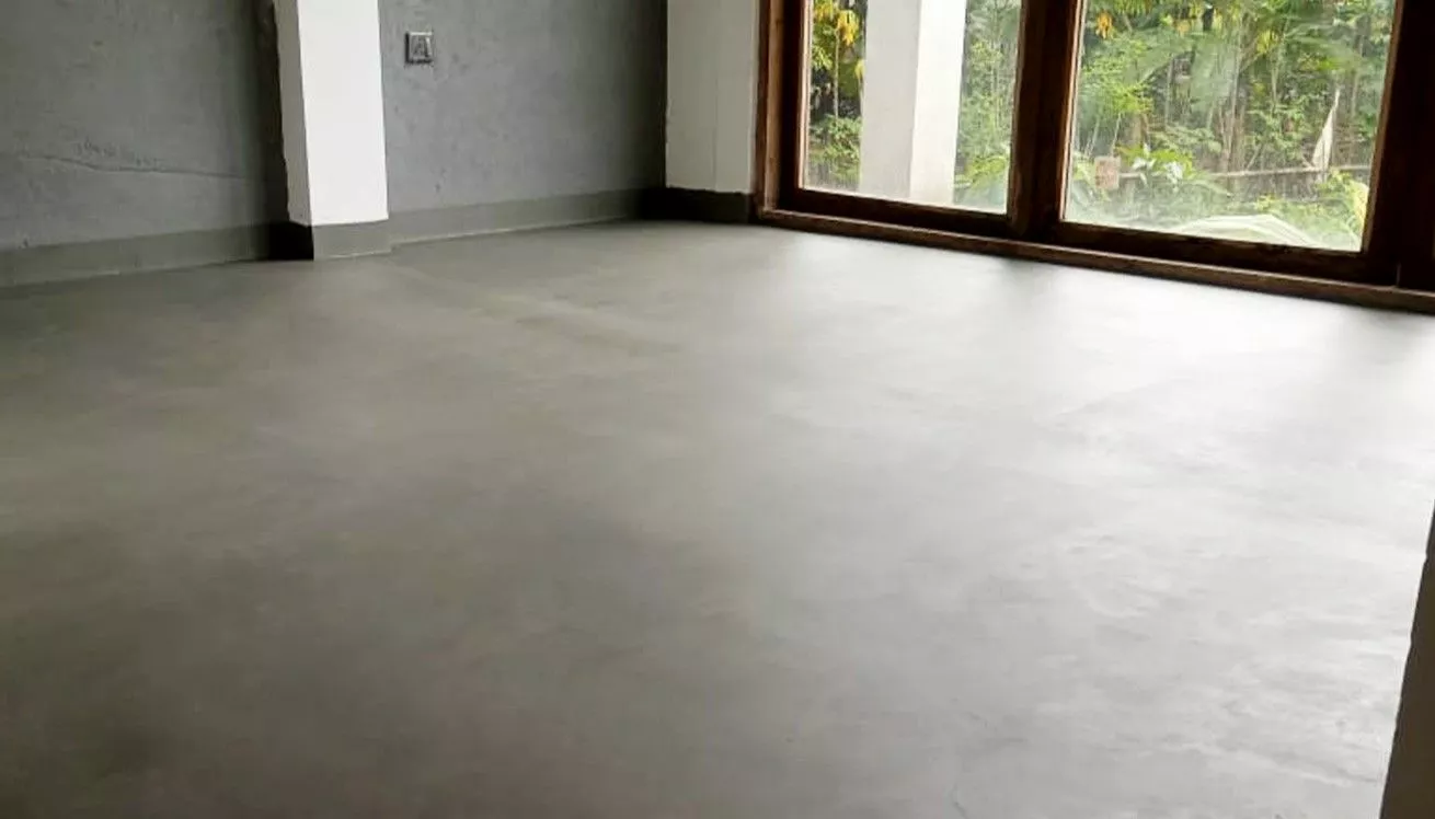Titanium flooring